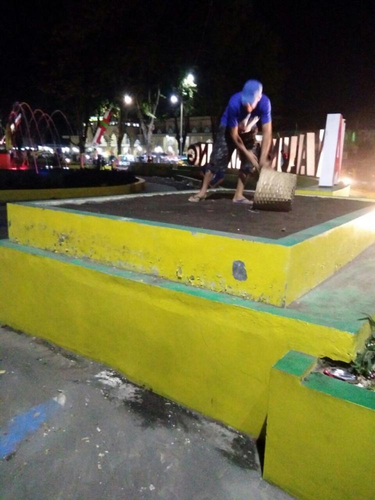 Gambar Depan